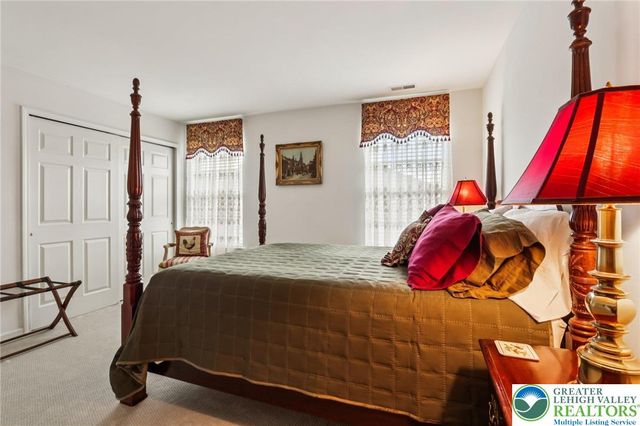 1897 Alexander Drive, Lower Macungie Twp, PA 18062