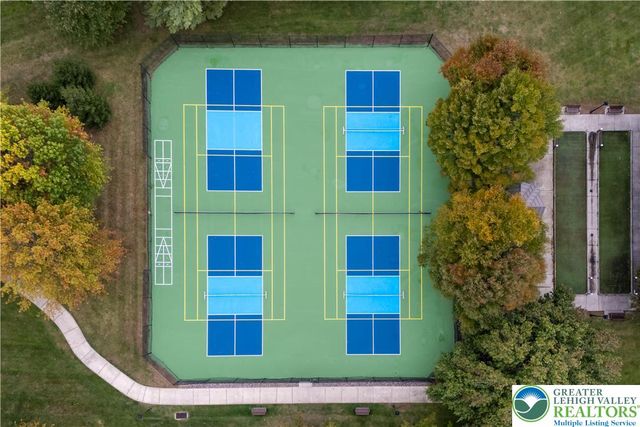 1897 Alexander Drive, Lower Macungie Twp, PA 18062