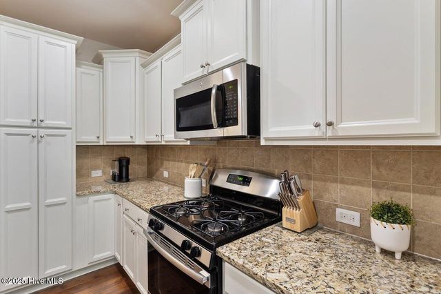 270 Wembley Drive, Clayton, NC 27527