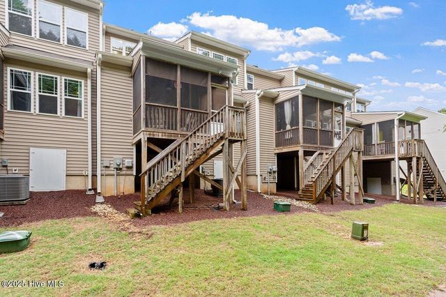 270 Wembley Drive, Clayton, NC 27527