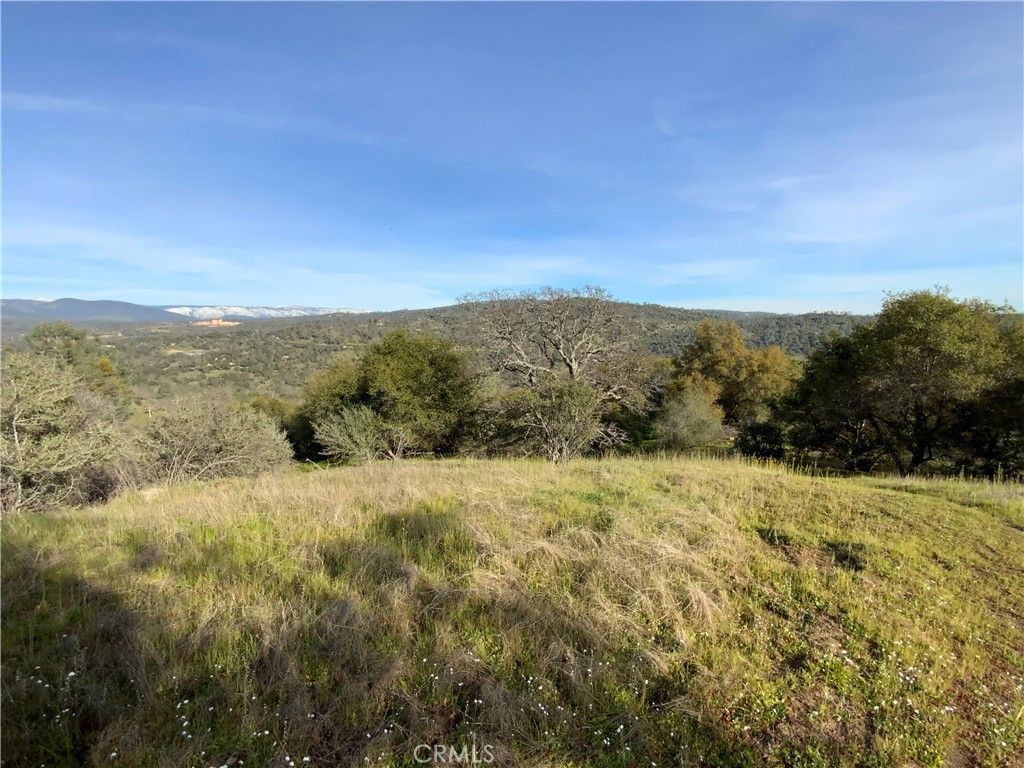 Image 7 of property listing at 0 5.36 Acres N. Dome Drive, Coarsegold, CA 93614