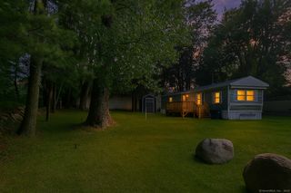 8 Cook Terrace, Westbrook, CT 06498