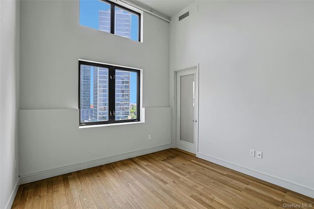 25 Leroy Place PH1, New Rochelle, NY 10805