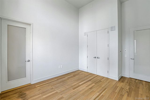 25 Leroy Place PH1, New Rochelle, NY 10805