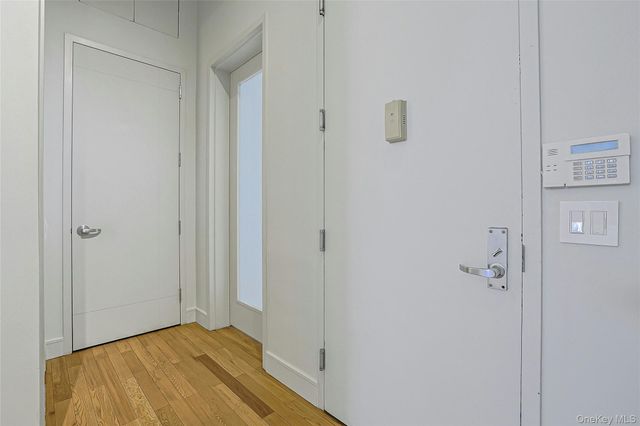 25 Leroy Place PH1, New Rochelle, NY 10805