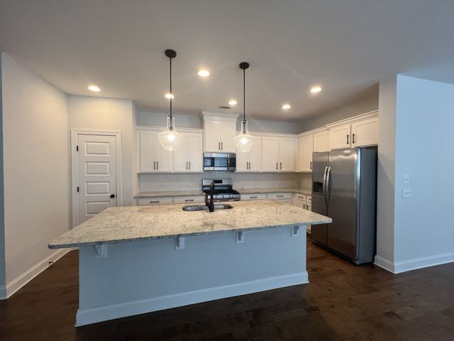109 Saddlewood Ln, Hendersonville, TN 37075