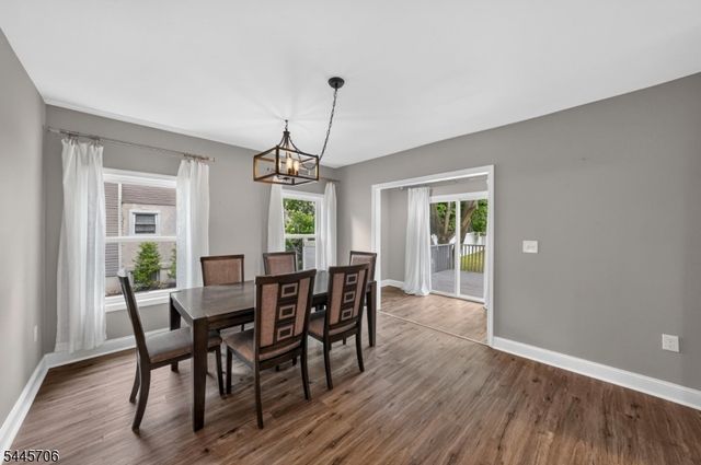 121 E Maple Ave, Bound Brook Boro, NJ 08805