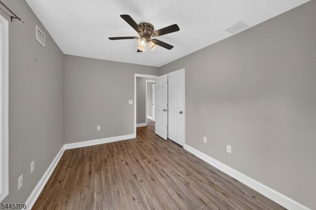 121 E Maple Ave, Bound Brook Boro, NJ 08805