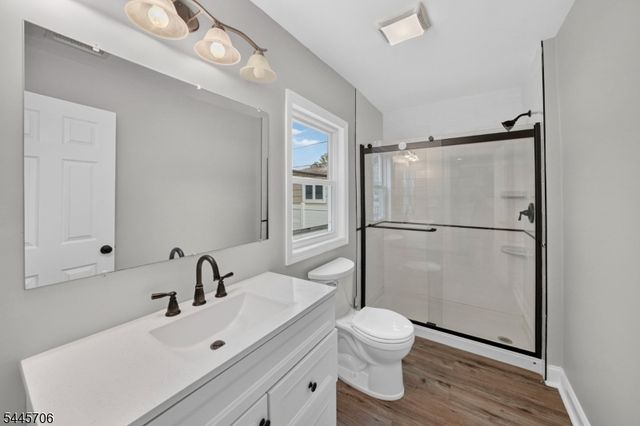 121 E Maple Ave, Bound Brook Boro, NJ 08805