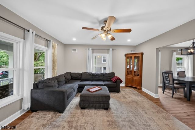121 E Maple Ave, Bound Brook Boro, NJ 08805