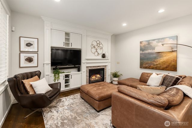 1117 NE Katsura Street, Issaquah, WA 98029
