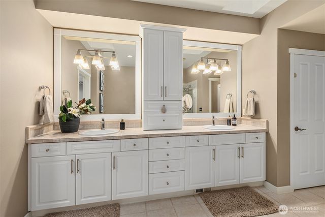 1117 NE Katsura Street, Issaquah, WA 98029