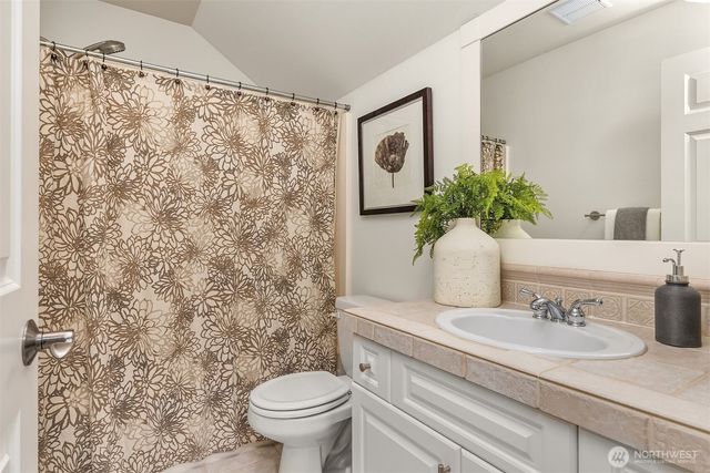 1117 NE Katsura Street, Issaquah, WA 98029