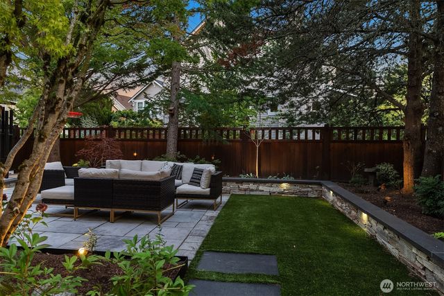 1117 NE Katsura Street, Issaquah, WA 98029