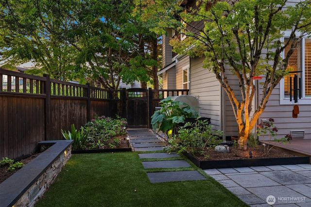 1117 NE Katsura Street, Issaquah, WA 98029