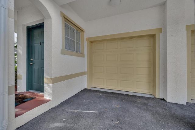 367 SE Rogers Court, Stuart, FL 34994