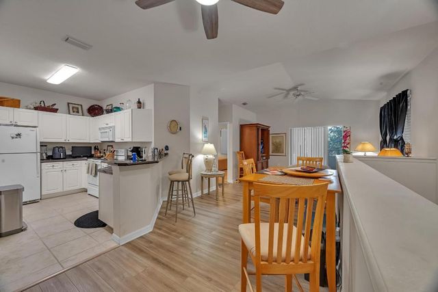 367 SE Rogers Court, Stuart, FL 34994