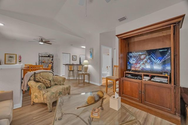 367 SE Rogers Court, Stuart, FL 34994