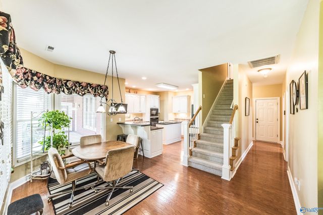 2611 Sandalhaven Drive, Owens Cross Roads, AL 35763
