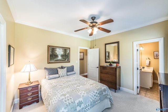 2611 Sandalhaven Drive, Owens Cross Roads, AL 35763