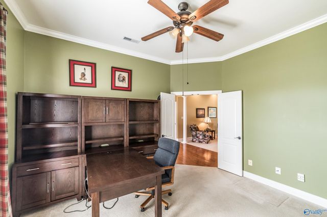 2611 Sandalhaven Drive, Owens Cross Roads, AL 35763