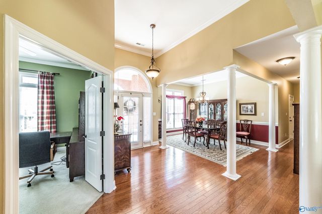 2611 Sandalhaven Drive, Owens Cross Roads, AL 35763