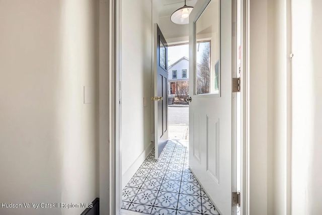 514 State Street, Hudson, NY 12534