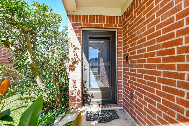 12223 English Brook Circle, Humble, TX 77346