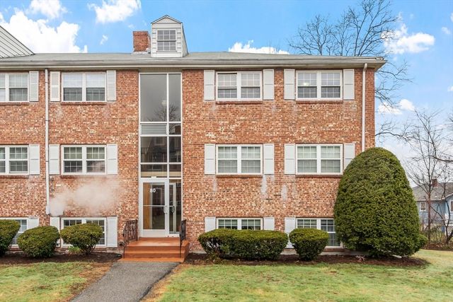 80 Edgelawn Avenue 6, North Andover, MA 01845