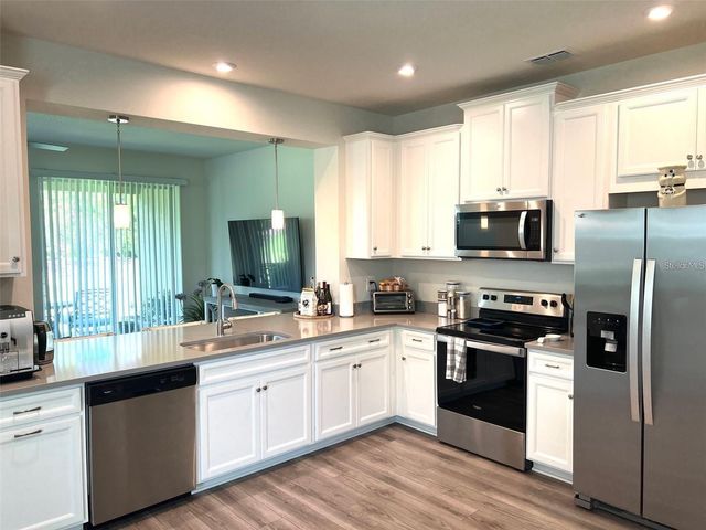 5546 PLEASANTVIEW COURT, Bradenton, FL 34211