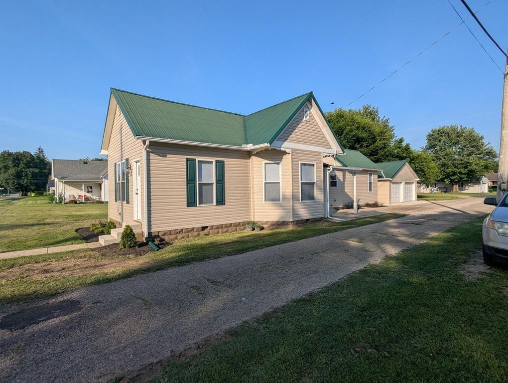 115 2nd Street, Frankfort, OH 45628