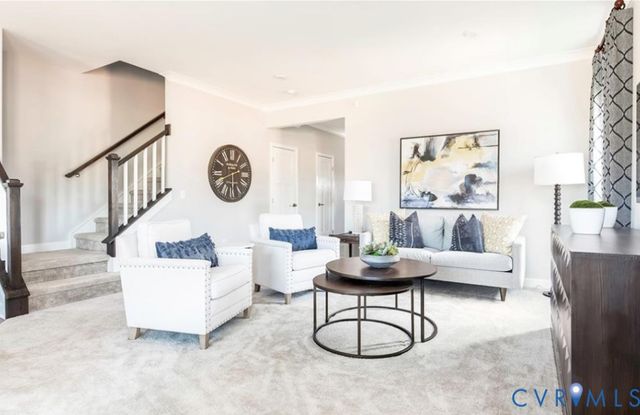 10912 Genito Square Dr, Midlothian, VA 23112