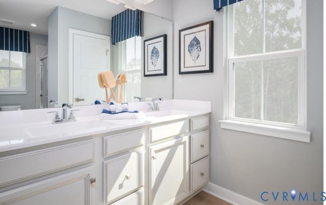 10912 Genito Square Dr, Midlothian, VA 23112