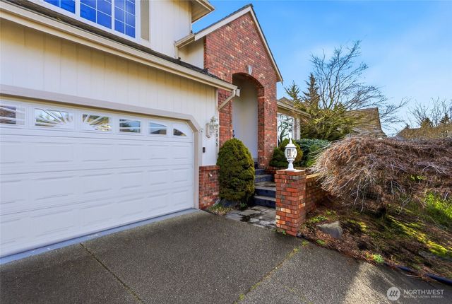 13945 SE 159th Place, Renton, WA 98058