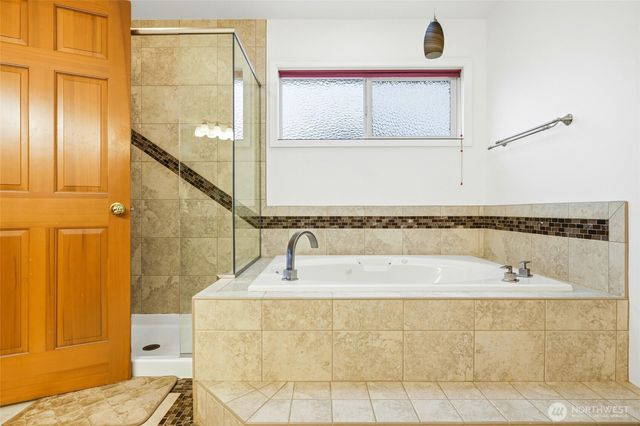 13945 SE 159th Place, Renton, WA 98058