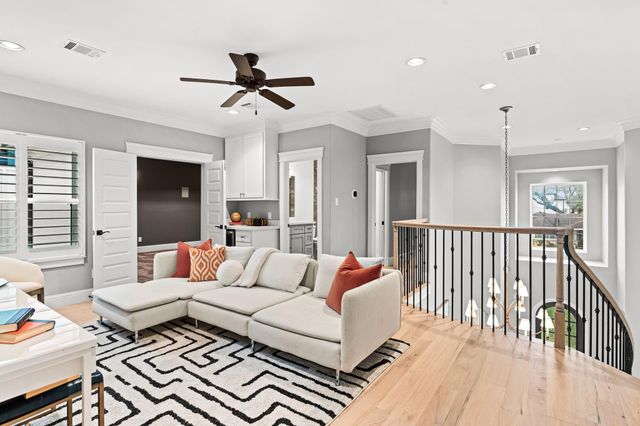 1717 Bayram Drive, Houston, TX 77055