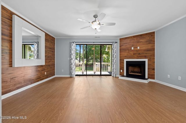 3950 Echo Farms Boulevard, Wilmington, NC 28412