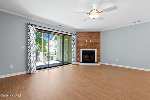 3950 Echo Farms Boulevard, Wilmington, NC 28412