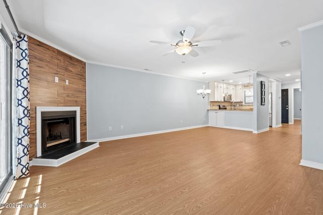 3950 Echo Farms Boulevard, Wilmington, NC 28412