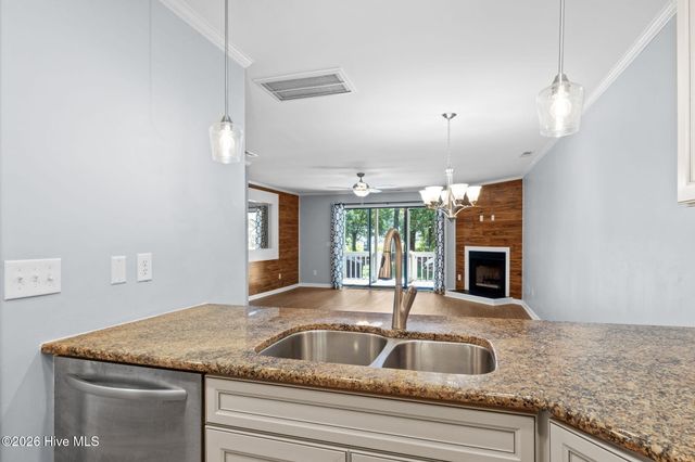 3950 Echo Farms Boulevard, Wilmington, NC 28412