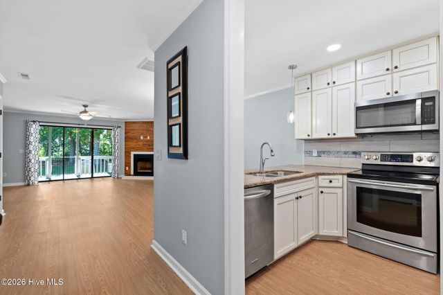 3950 Echo Farms Boulevard, Wilmington, NC 28412