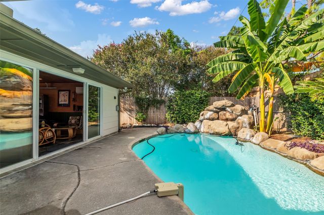 2826 Stetson Lane, Houston, TX 77043