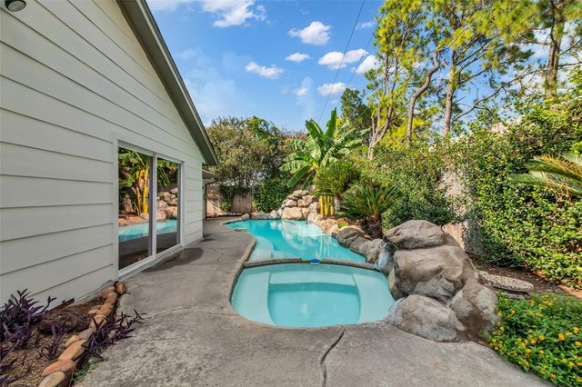 2826 Stetson Lane, Houston, TX 77043