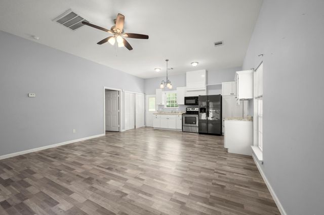 10871 Coaster Lane, Conroe, TX 77306