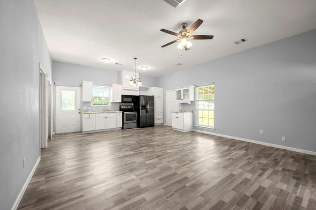 10871 Coaster Lane, Conroe, TX 77306