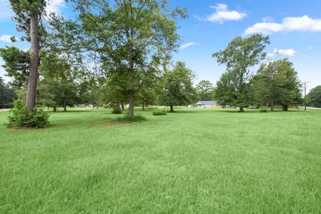 10871 Coaster Lane, Conroe, TX 77306