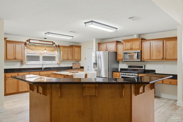 11688 Aruba Dr, Pensacola, FL 32506