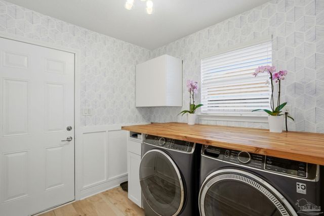 11688 Aruba Dr, Pensacola, FL 32506