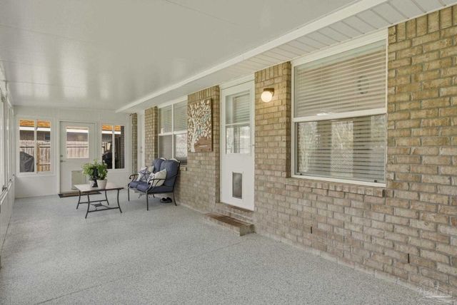 11688 Aruba Dr, Pensacola, FL 32506