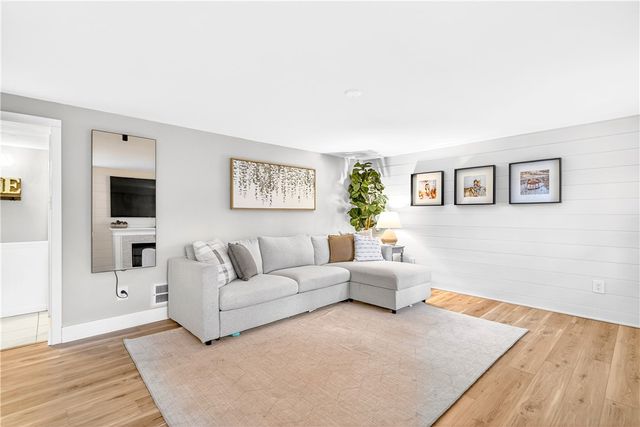 104 Jude Dr., Ross Twp, PA 15237